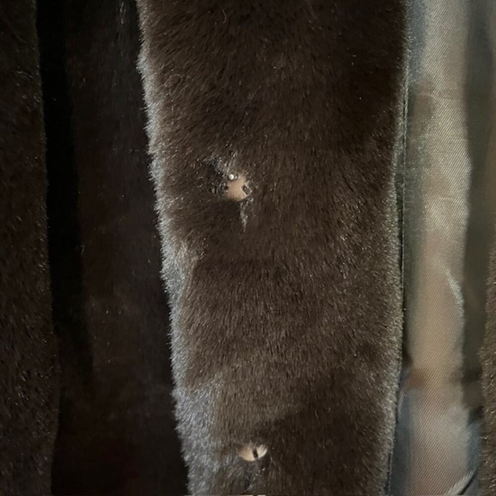 L’Agence Faux Fur Lizbeth Coat - size 6 - Picture 8 of 11